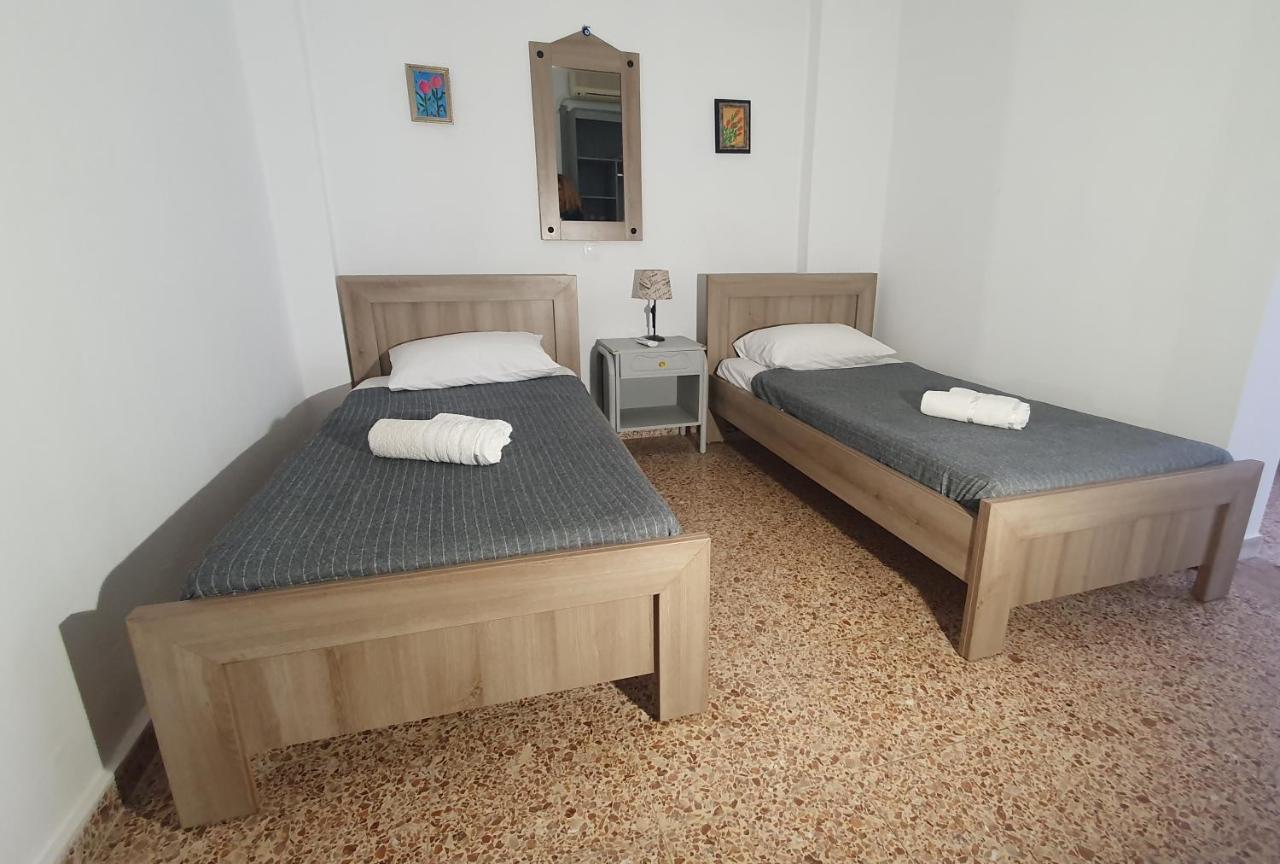 Toulipa Lindos (Rhodes)